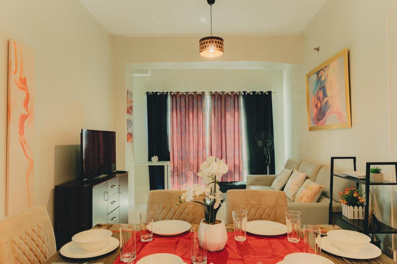 Ayala Mall 10Mins Walk Cebu City Apartment & Pool Bagian luar foto