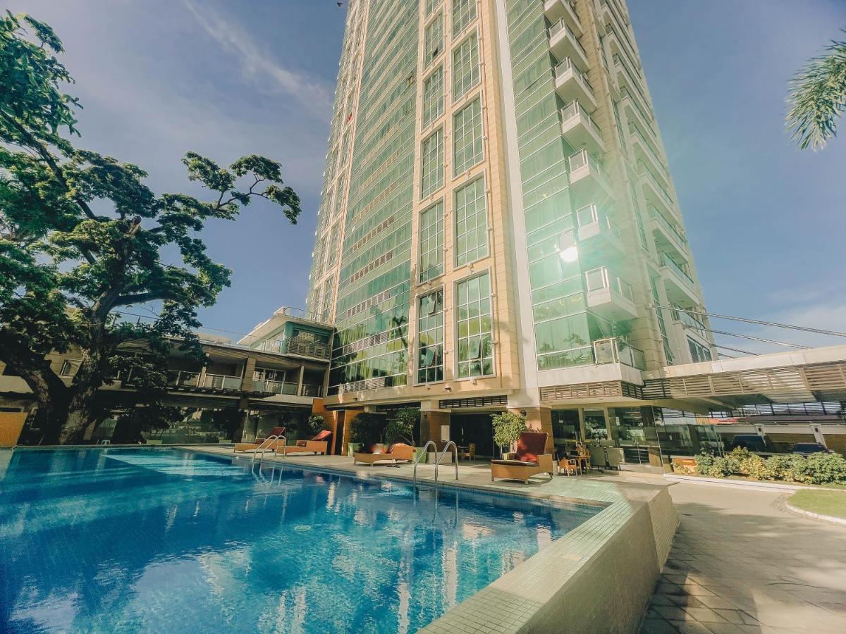Ayala Mall 10Mins Walk Cebu City Apartment & Pool Bagian luar foto