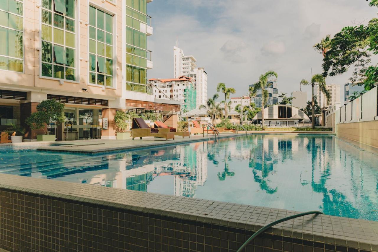 Ayala Mall 10Mins Walk Cebu City Apartment & Pool Bagian luar foto