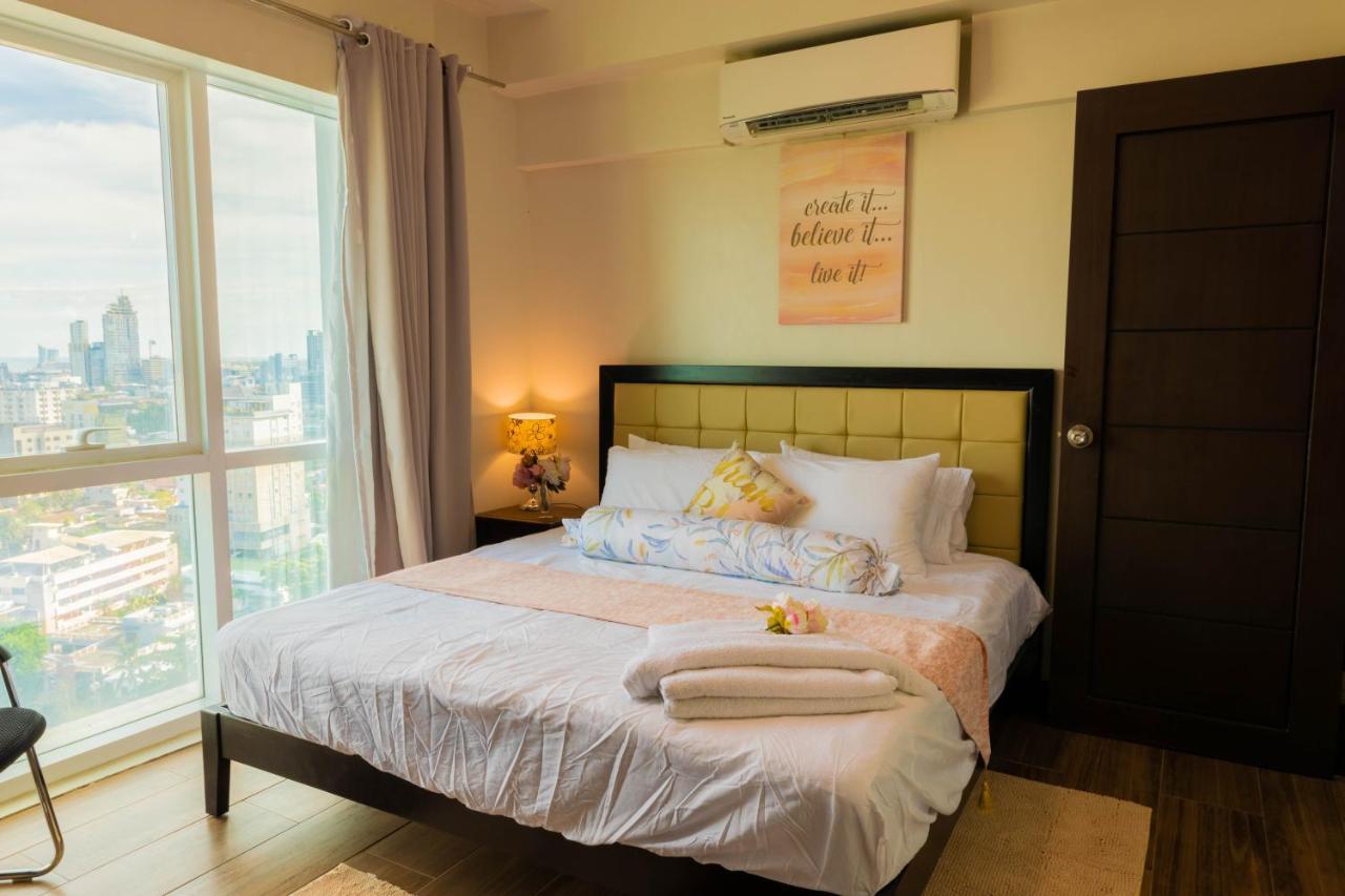 Ayala Mall 10Mins Walk Cebu City Apartment & Pool Bagian luar foto