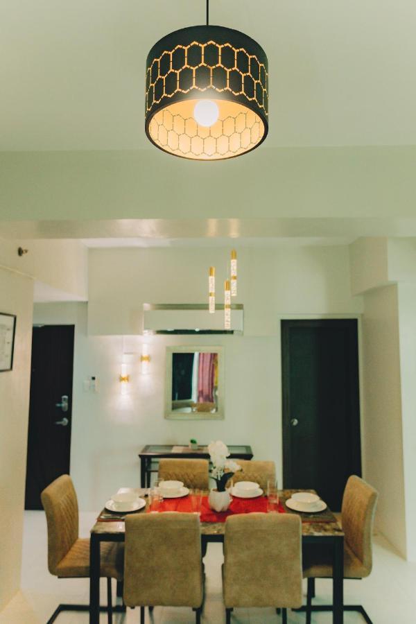 Ayala Mall 10Mins Walk Cebu City Apartment & Pool Bagian luar foto
