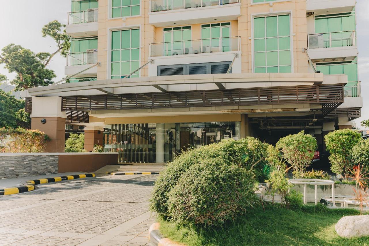Ayala Mall 10Mins Walk Cebu City Apartment & Pool Bagian luar foto